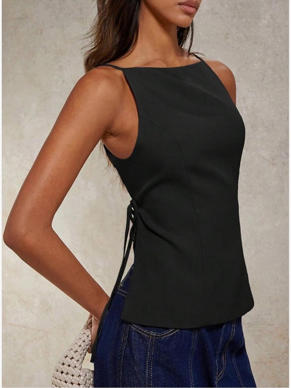 Black Square-Neck Halter Backless Top - Picture 2 of 4